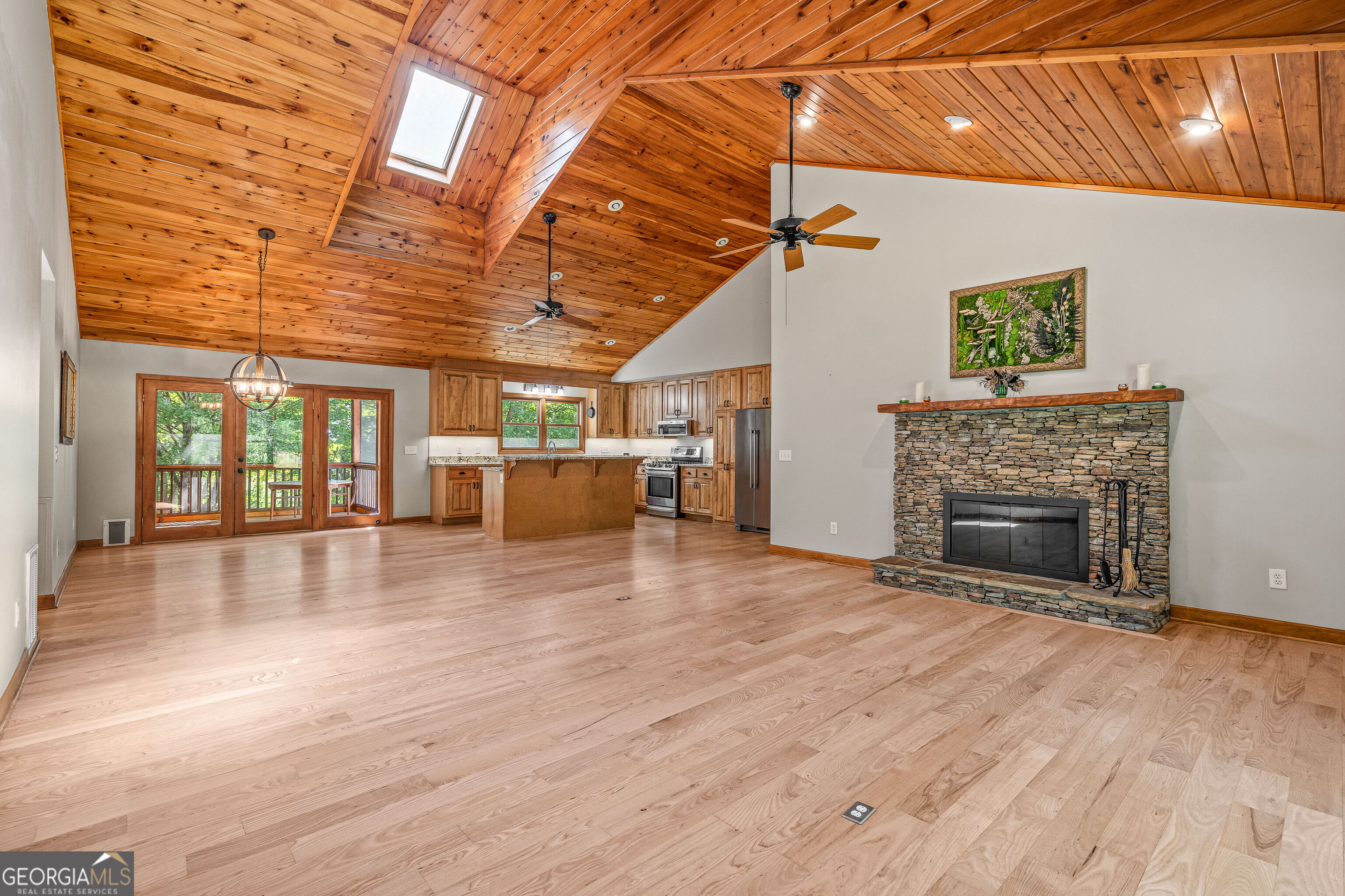 56 Napoleon Lane Property Photo 3