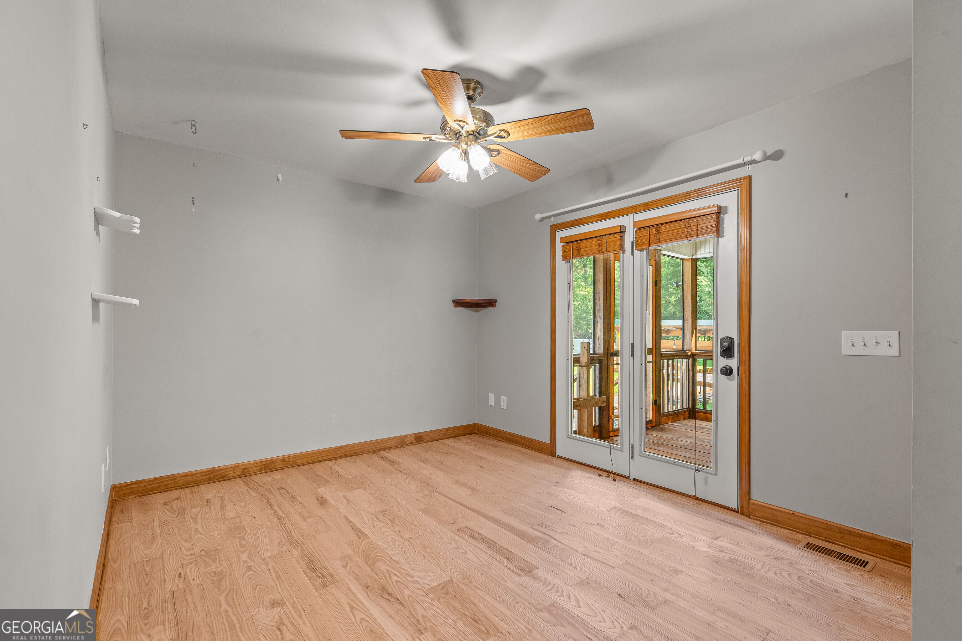 56 Napoleon Lane Property Photo 22