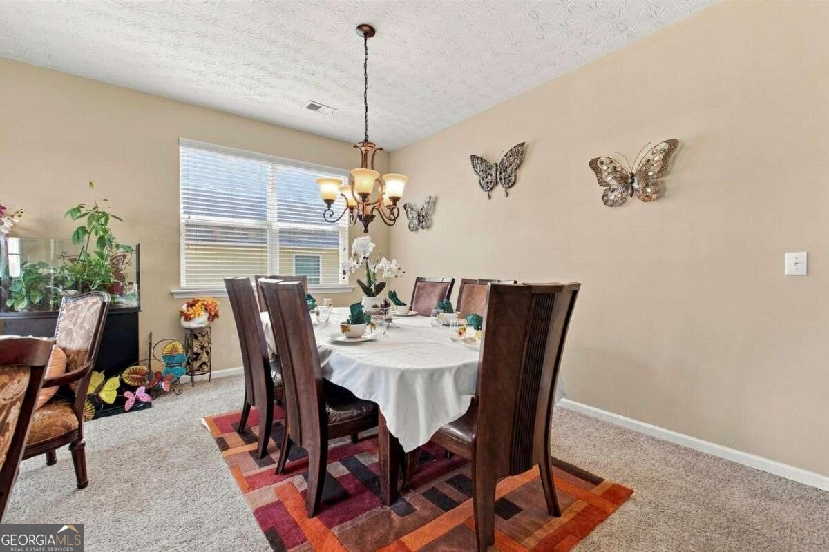 2935 Edgewater Property Photo 7