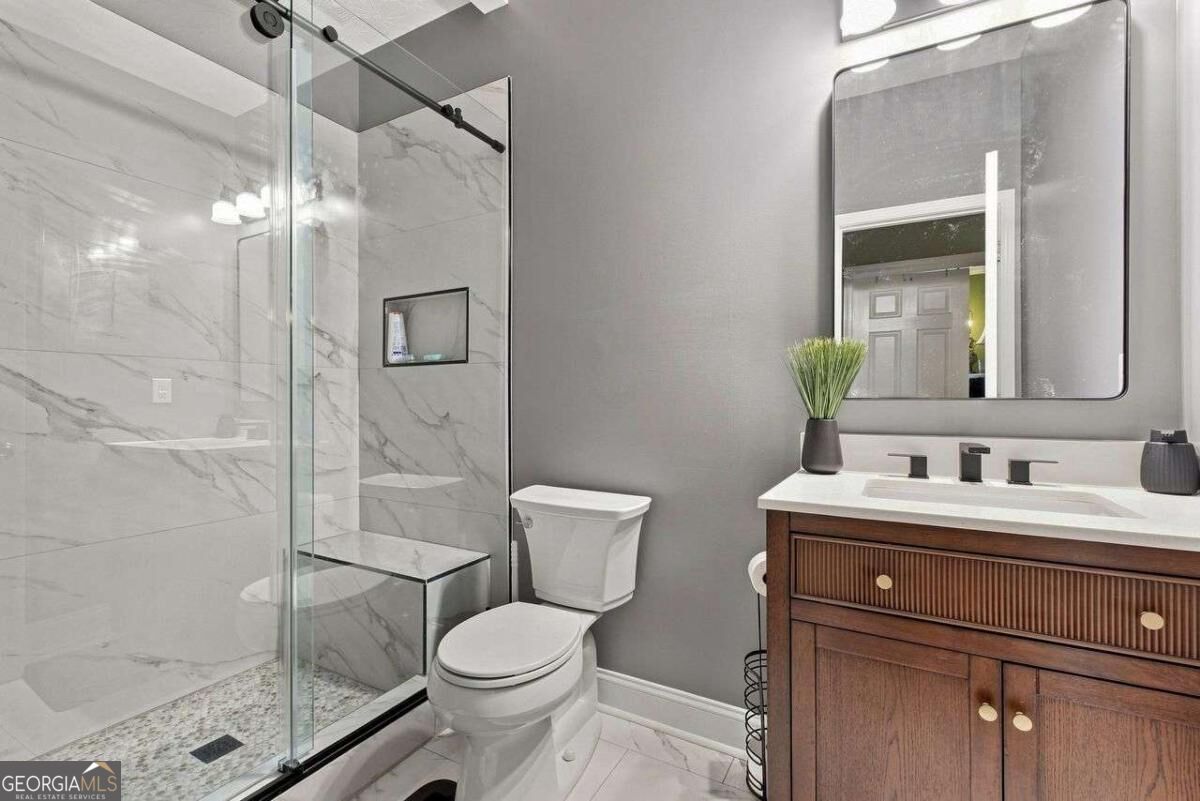 2935 Edgewater Property Photo 13