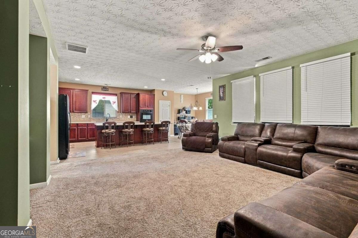 2935 Edgewater Property Photo 14