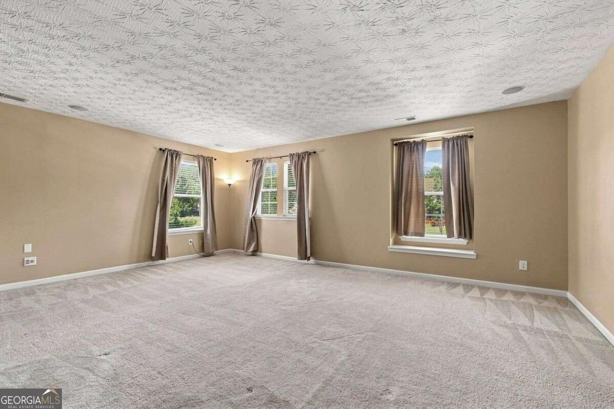 2935 Edgewater Property Photo 21