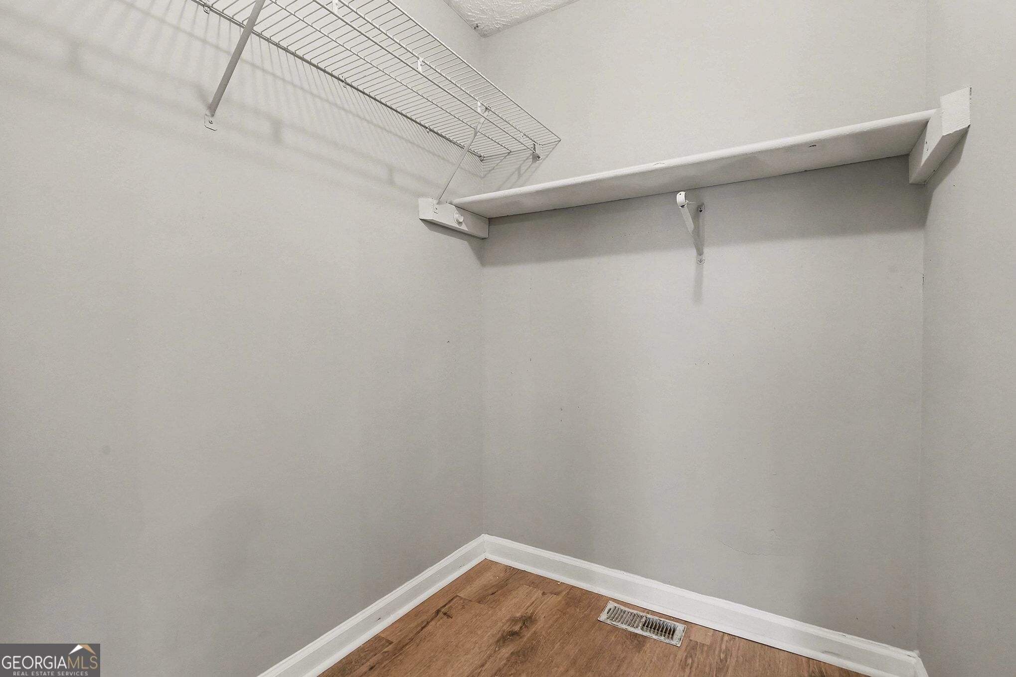 253 Ruth Drive Property Photo 17