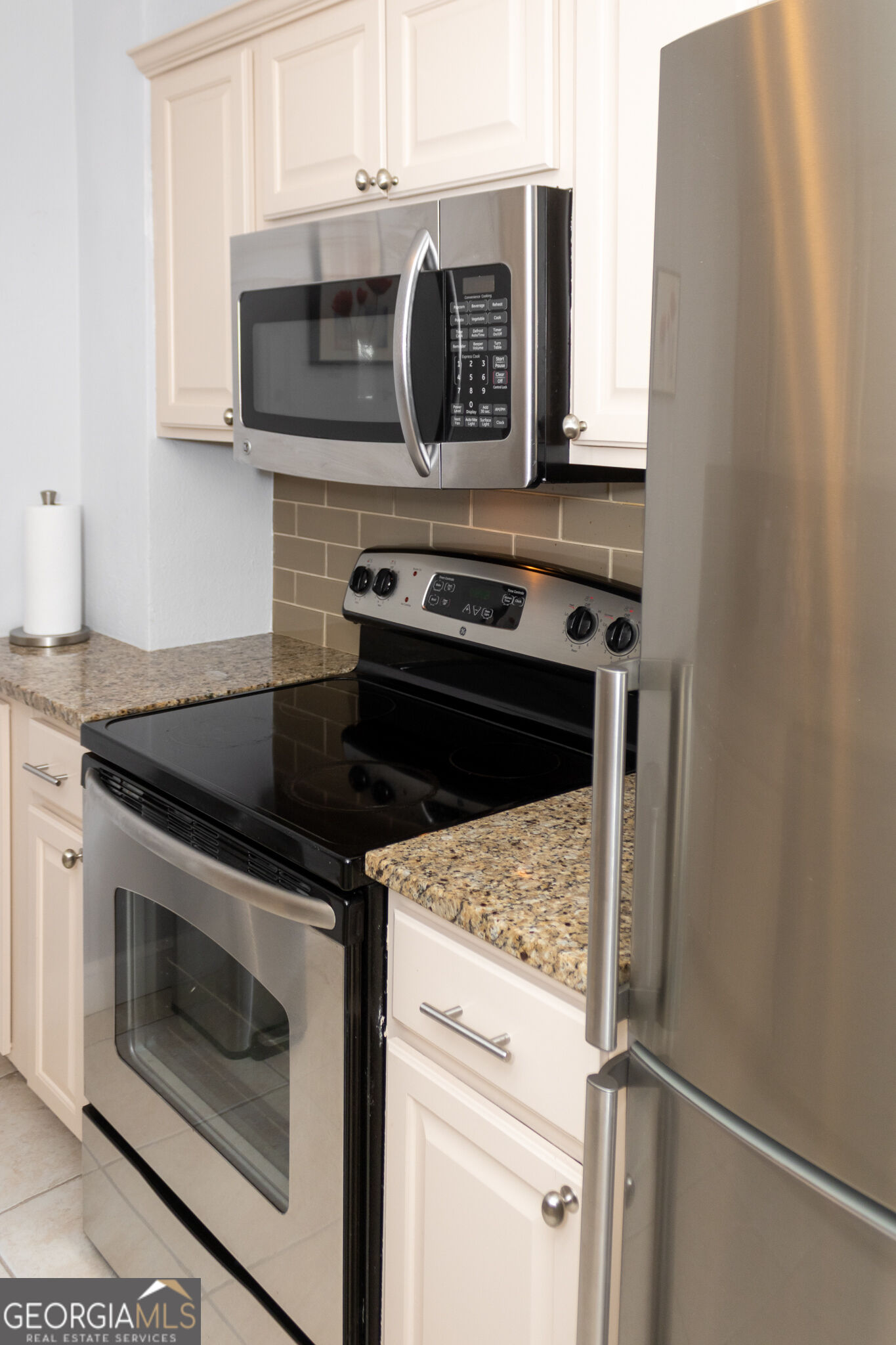 300 W Peachtree St 21 J Property Photo 15