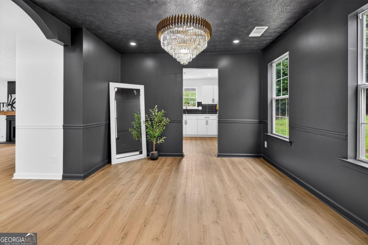 1510 Beech Grove Drive Property Photo 3