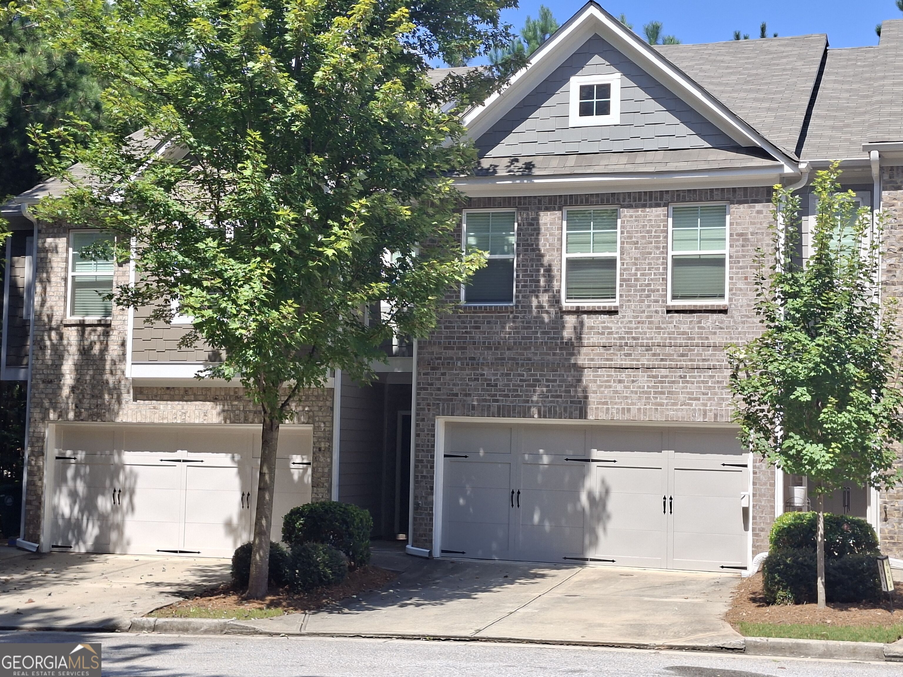 4402 Newfangle Road Property Photo 1