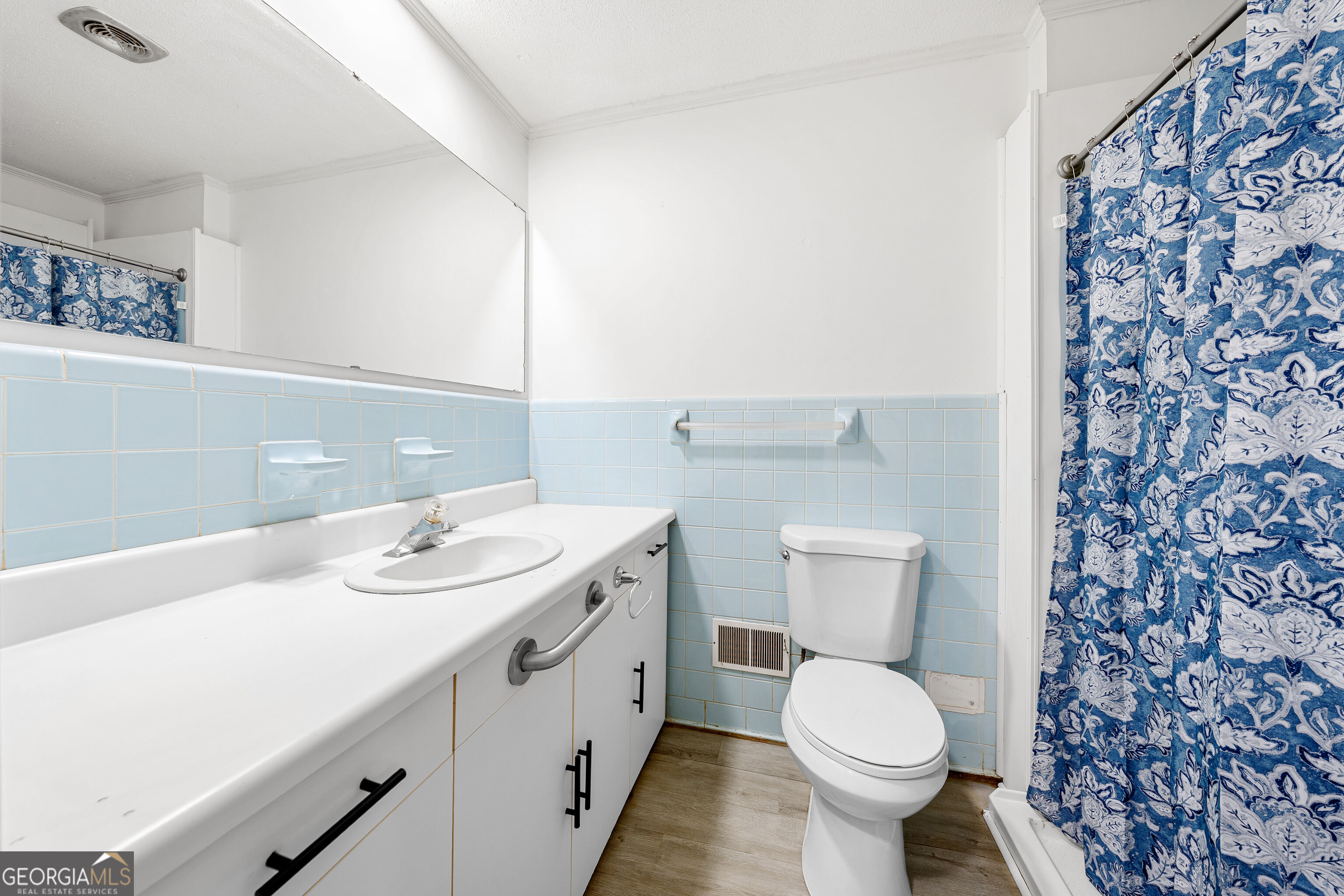 655 Old Hendry Church Road Property Photo 10