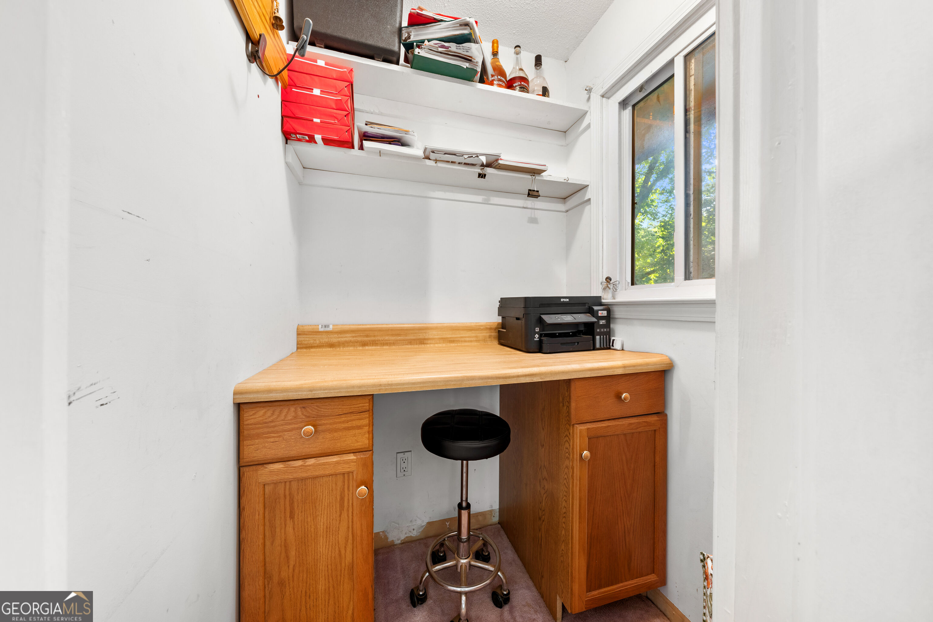 655 Old Hendry Church Road Property Photo 11