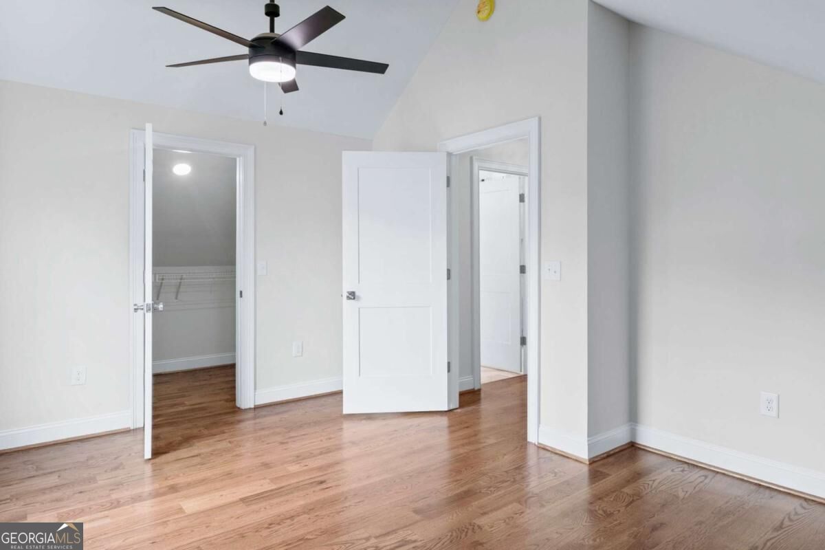 14 Salbide Avenue Property Photo 35