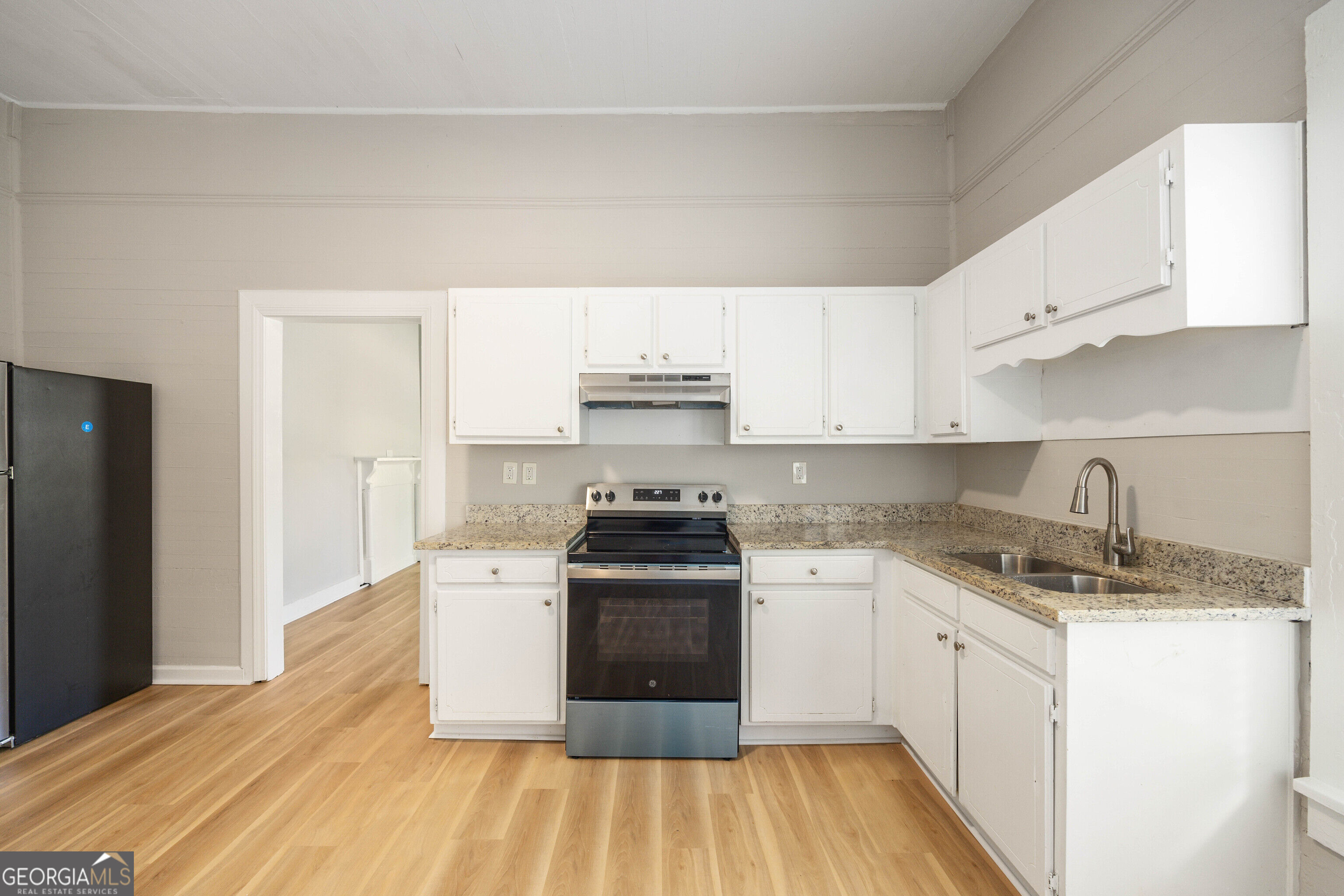 603 Park Avenue Property Photo 3