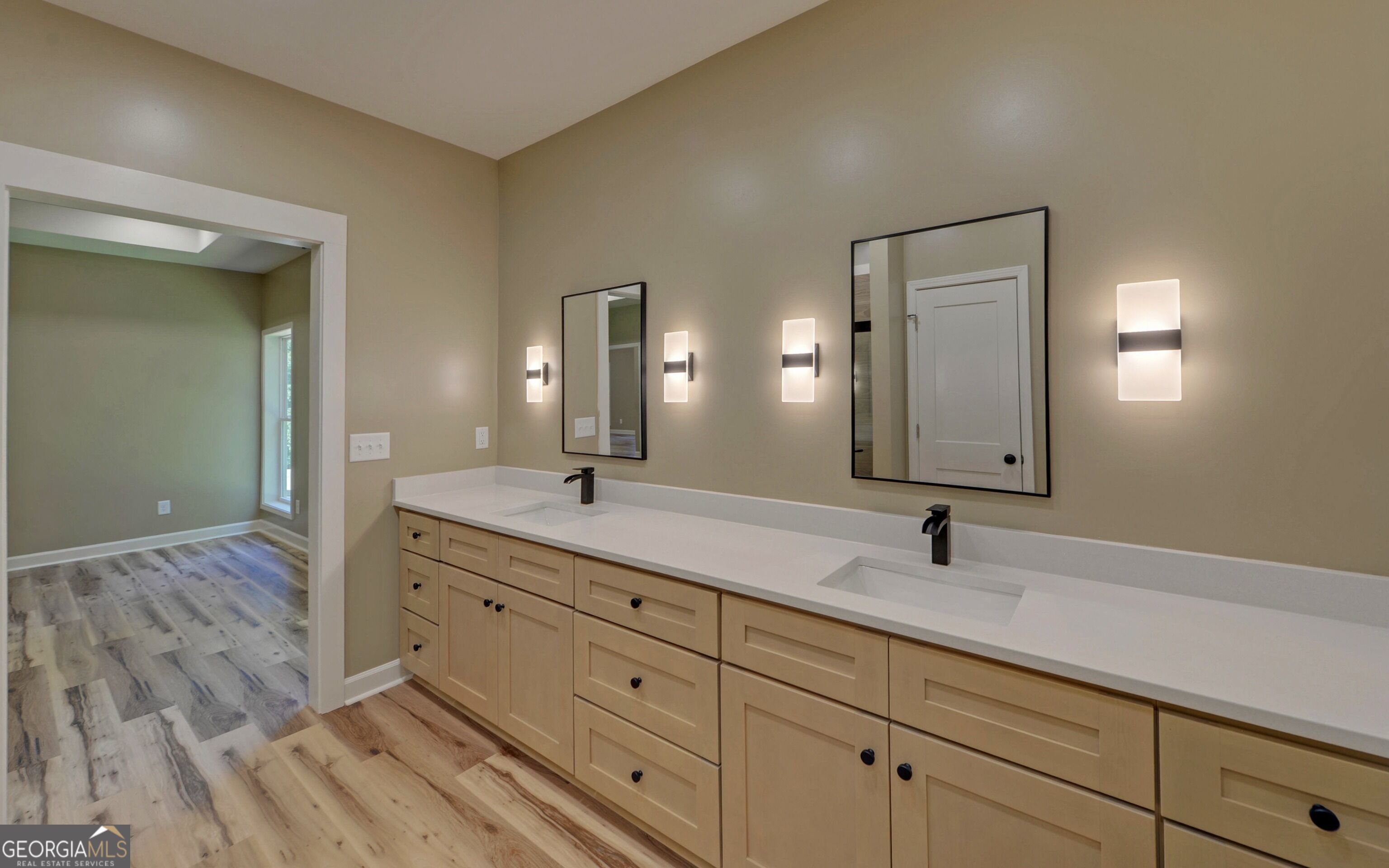 55 Wesley Circle Property Photo 23