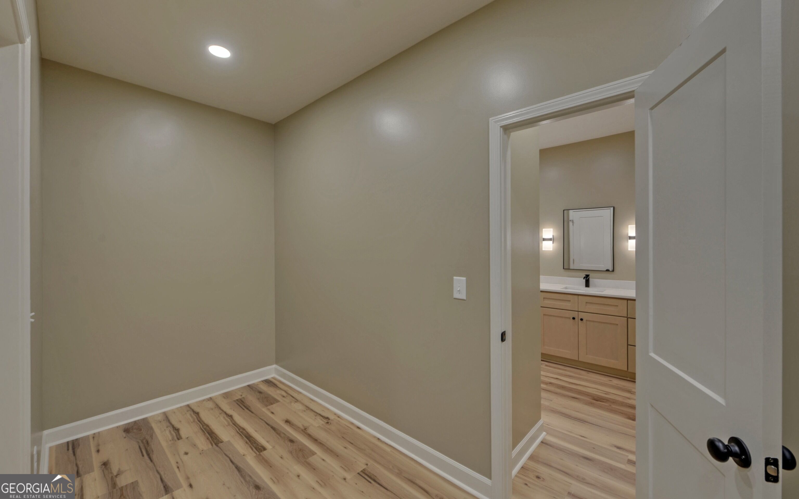 55 Wesley Circle Property Photo 27