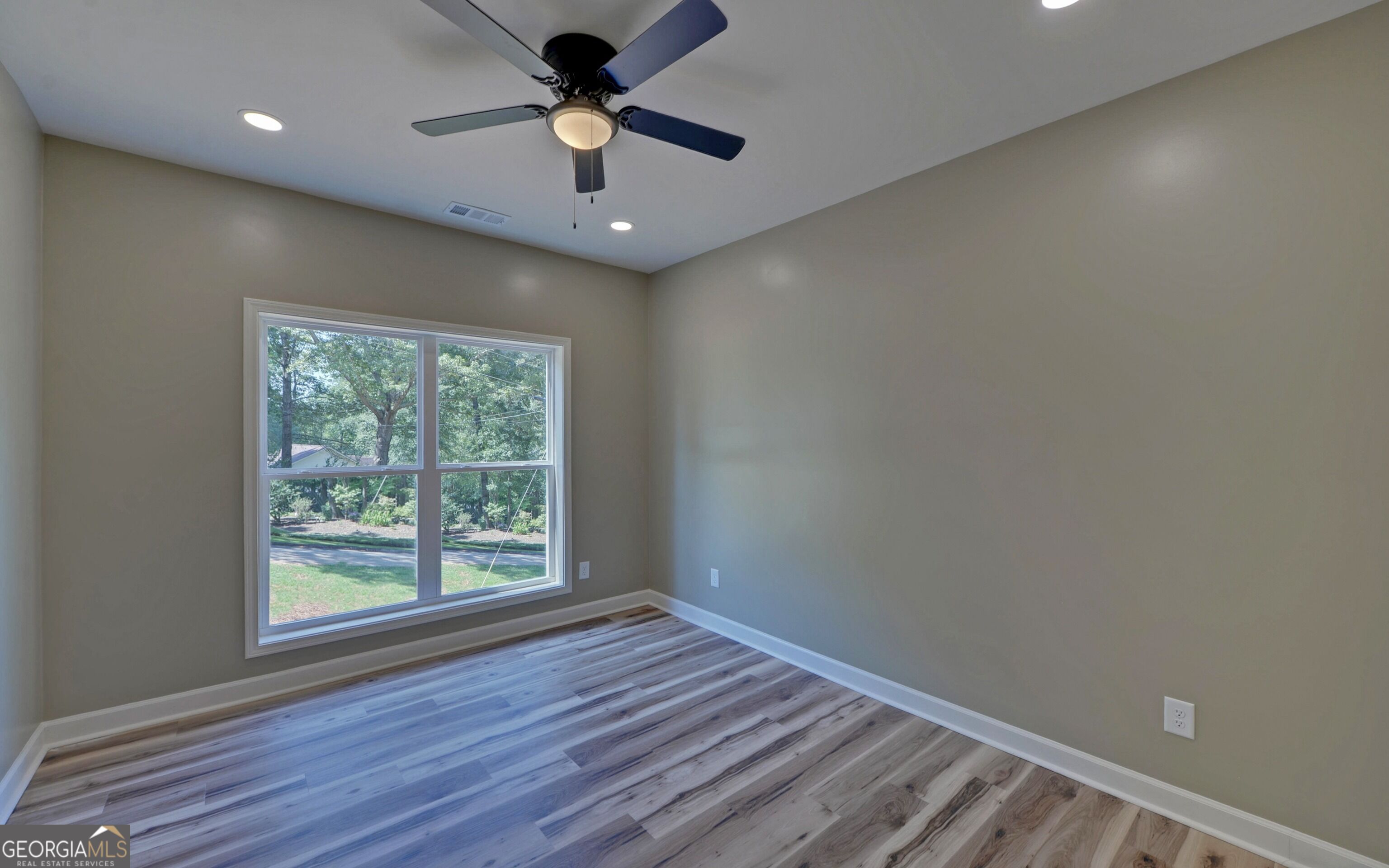 55 Wesley Circle Property Photo 28