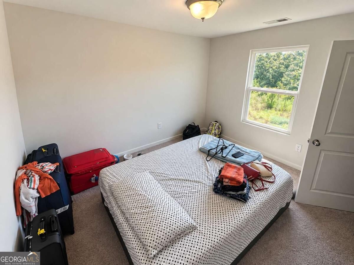 51 Oxford Lane Property Photo 15