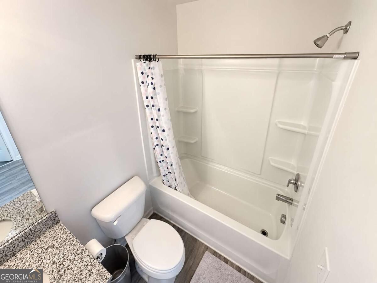 51 Oxford Lane Property Photo 26