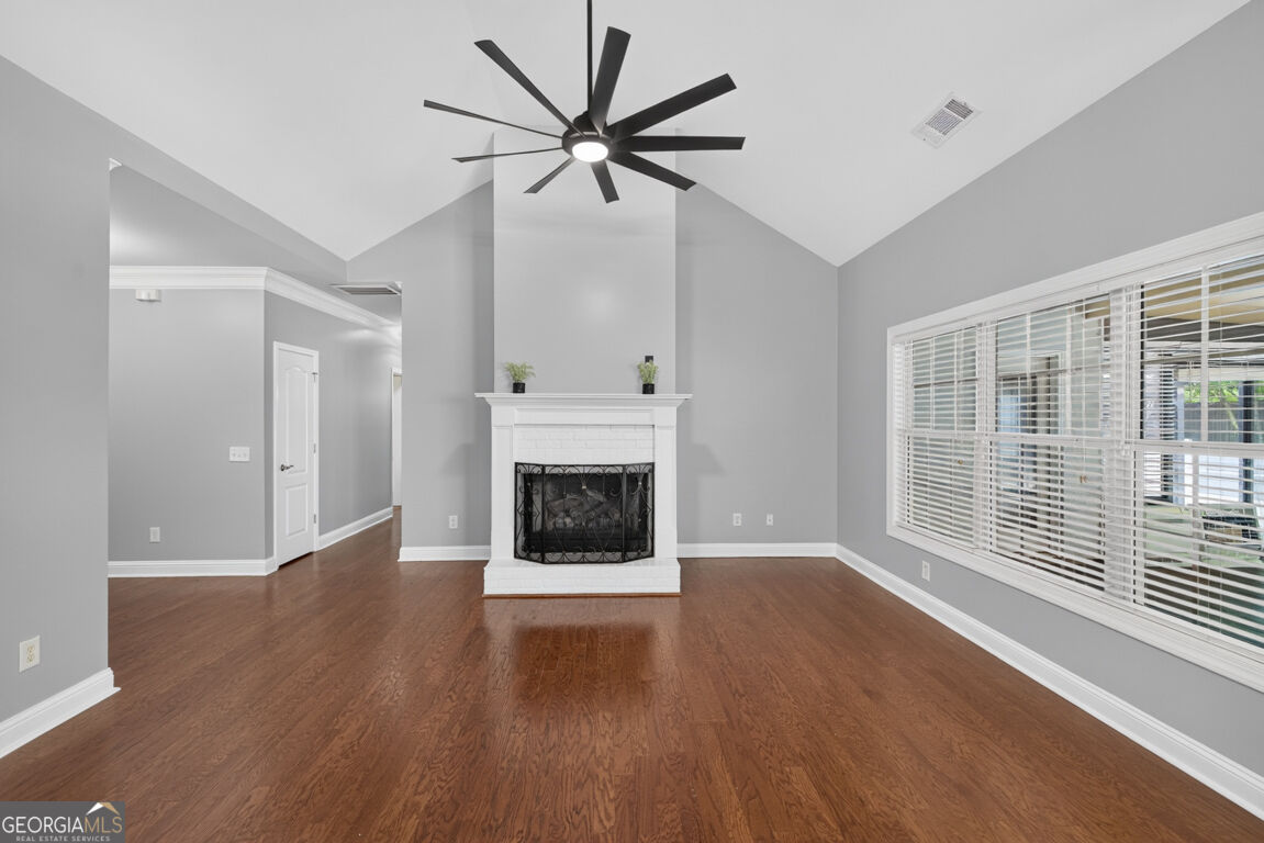 82 Flintstone Road Property Photo 11