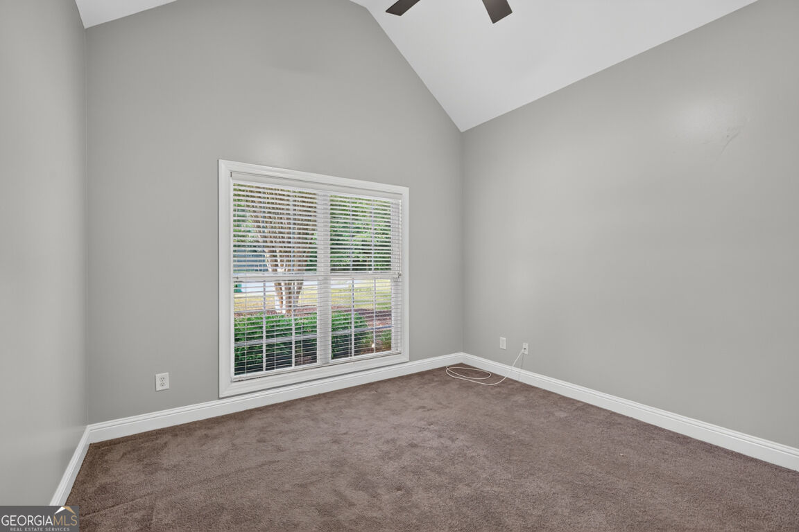 82 Flintstone Road Property Photo 29