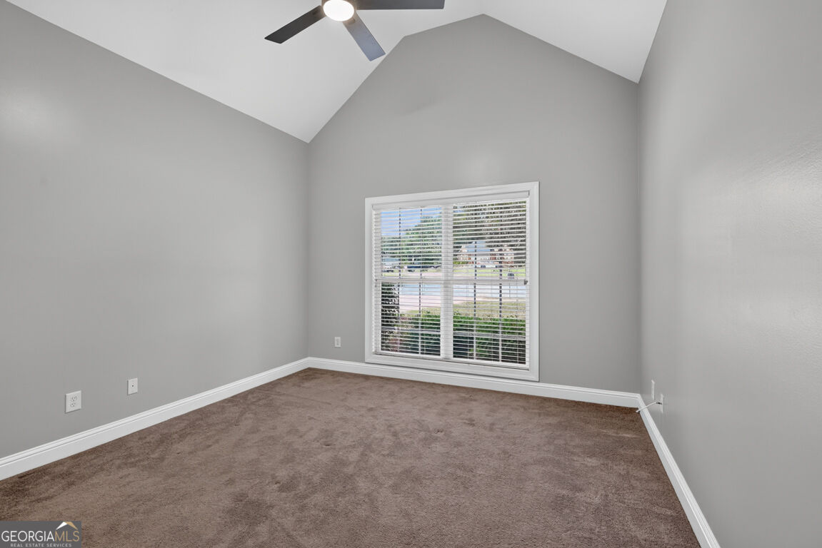 82 Flintstone Road Property Photo 30