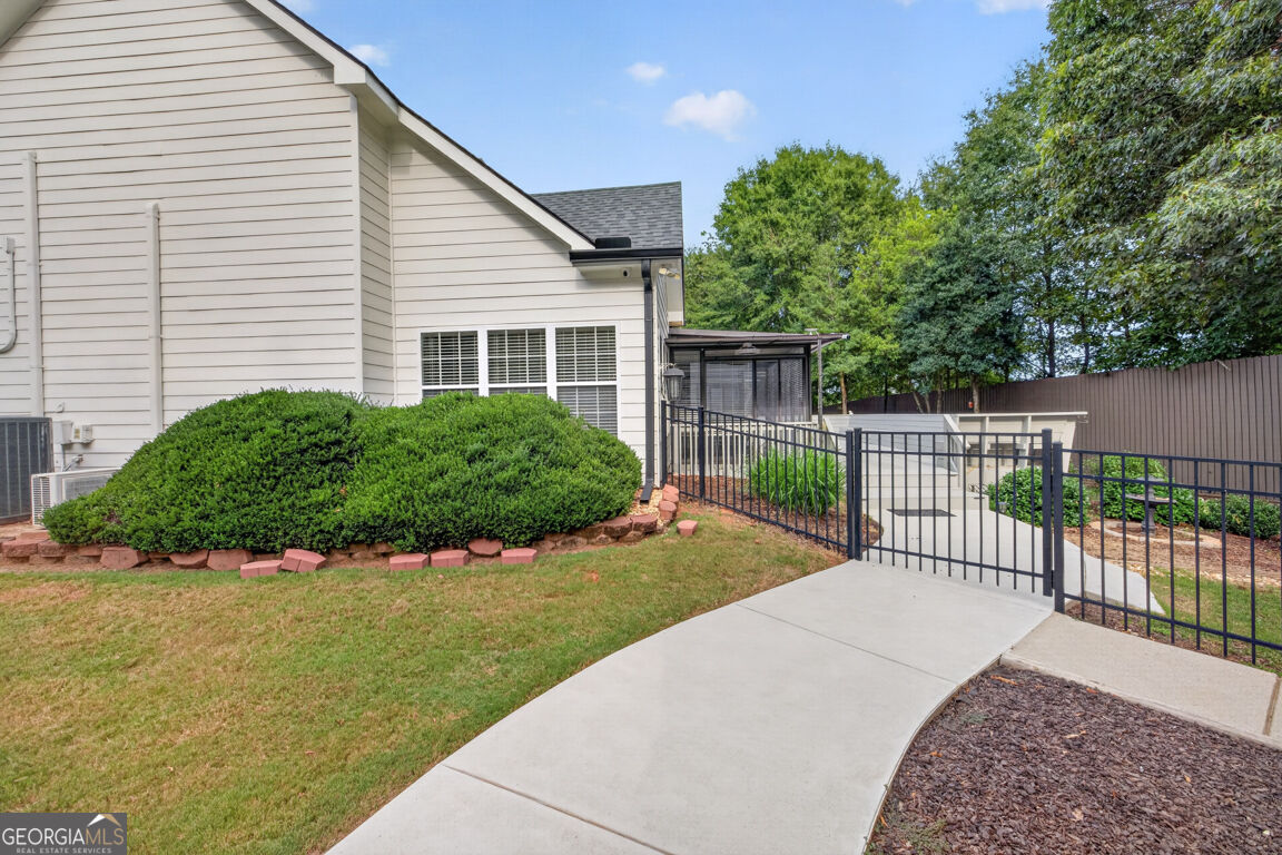 82 Flintstone Road Property Photo 49