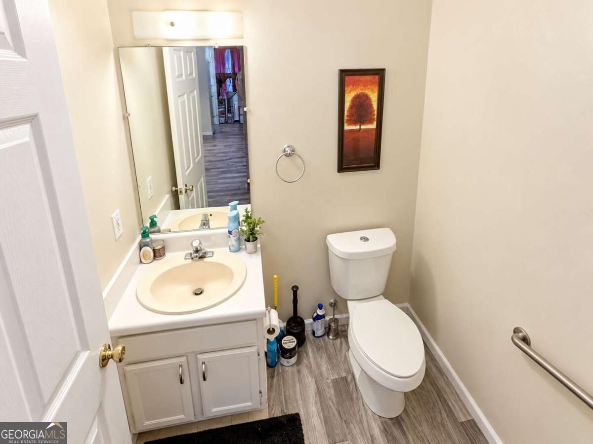 138 Mountain Oaks Drive Property Photo 29