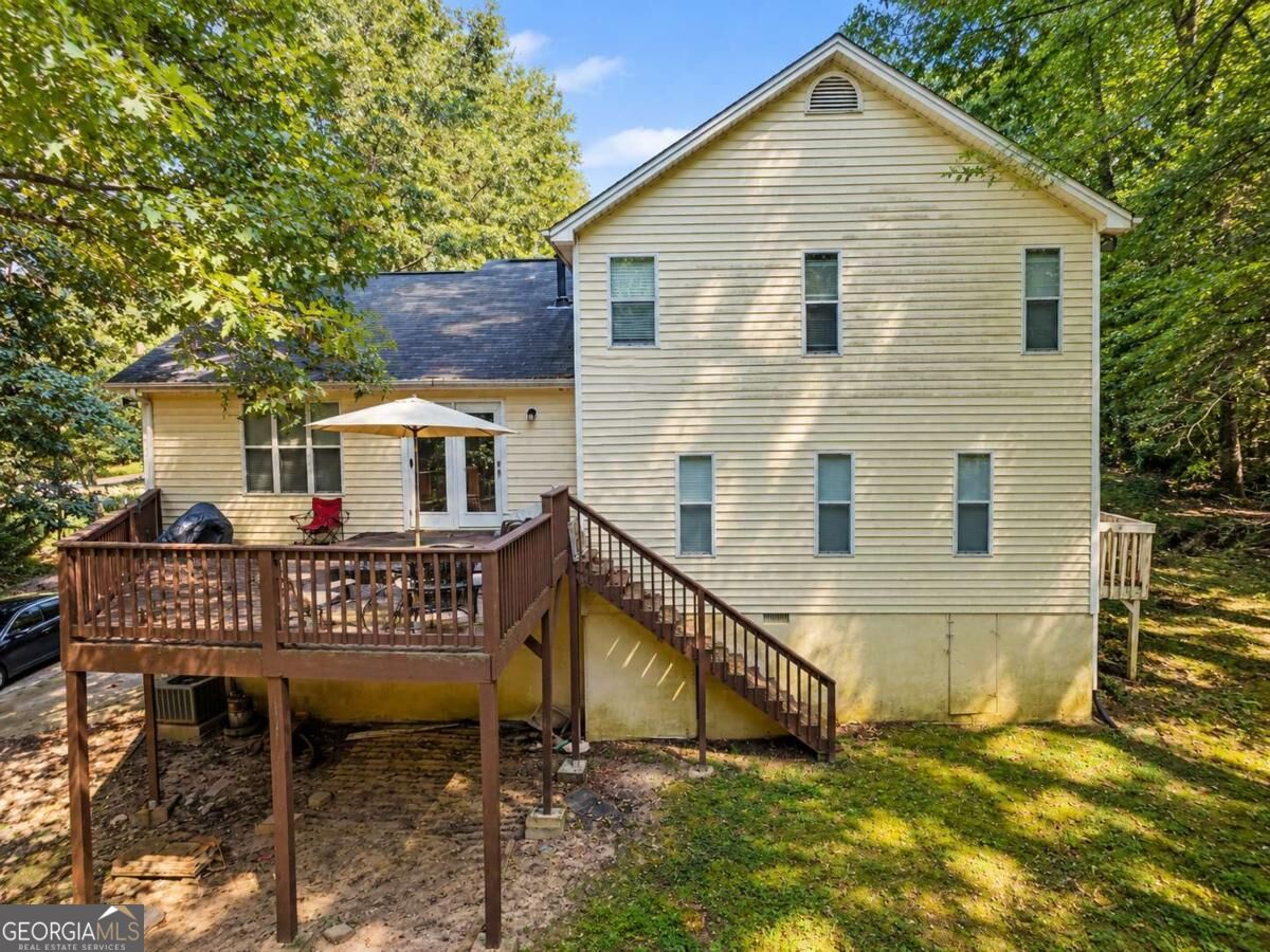 138 Mountain Oaks Drive Property Photo 35