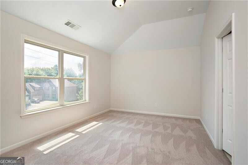 11001 Estates Circle Property Photo 40
