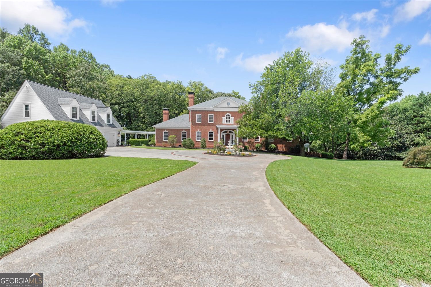 1650 Sever Road Property Photo 2