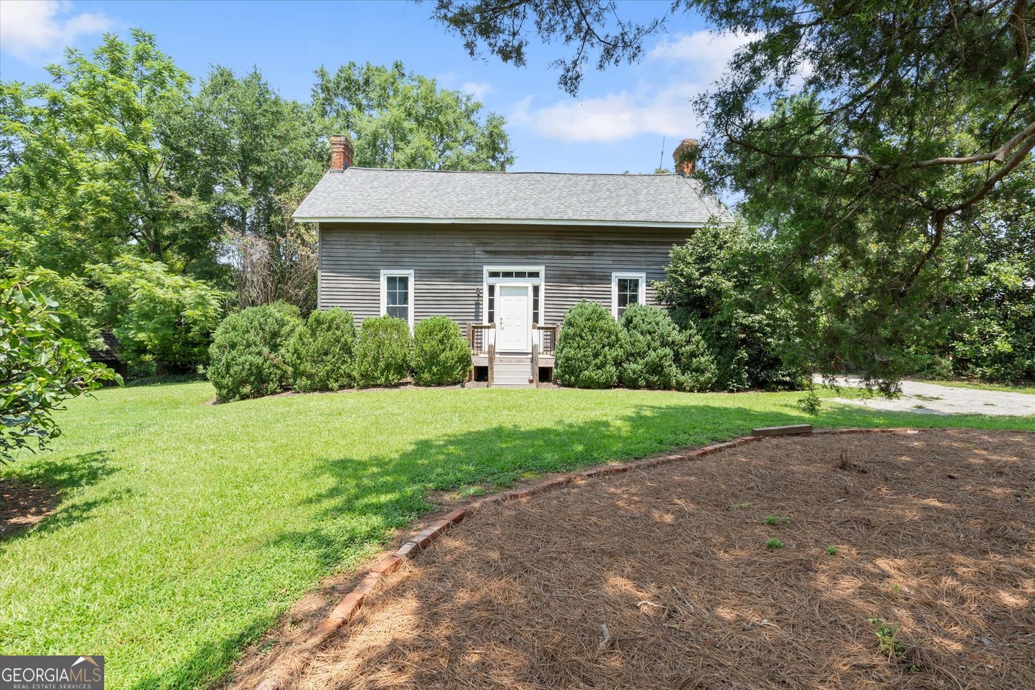 1650 Sever Road Property Photo 6