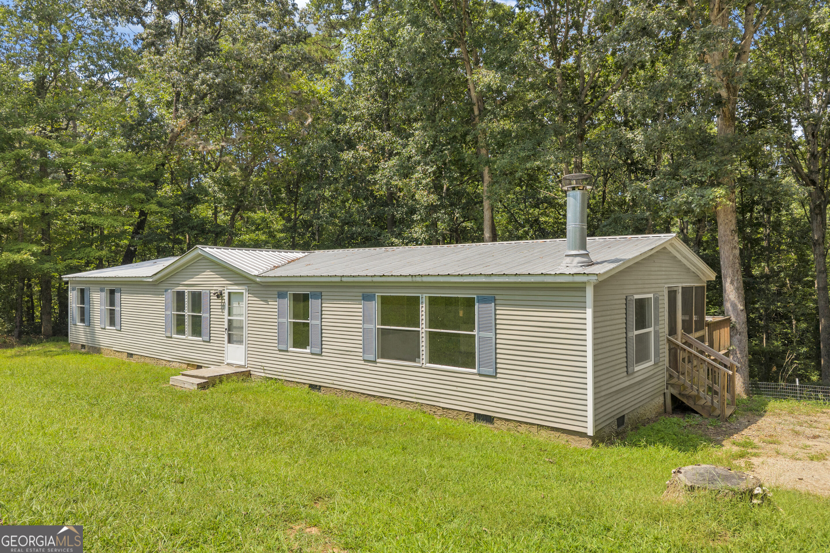 515 Donald Cleveland Road Property Photo 1