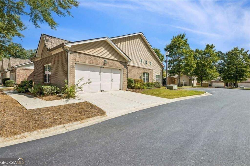 3205 Abbott Drive Sw # 20 Property Photo 4