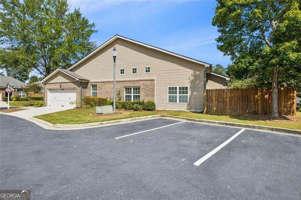 3205 Abbott Drive Sw # 20 Property Photo 5