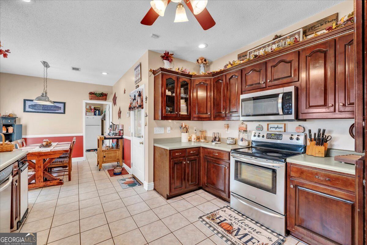 250 Amanda Drive Property Photo 11