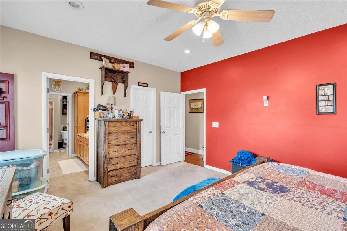 250 Amanda Drive Property Photo 22