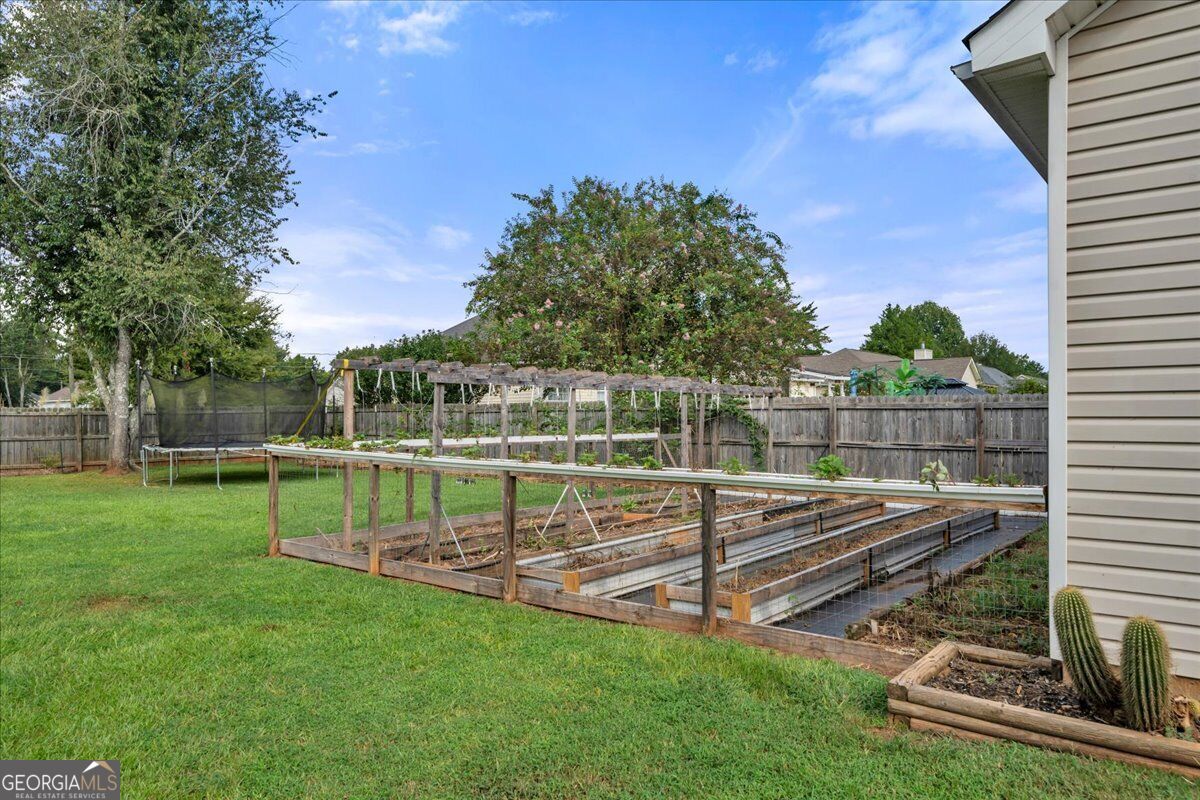250 Amanda Drive Property Photo 43
