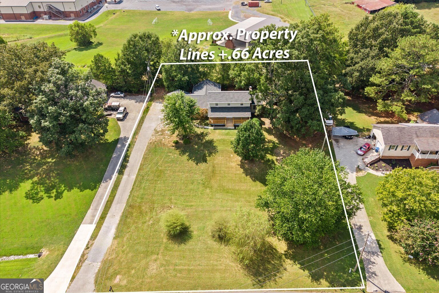 1421 Thrasher Drive Property Photo 4