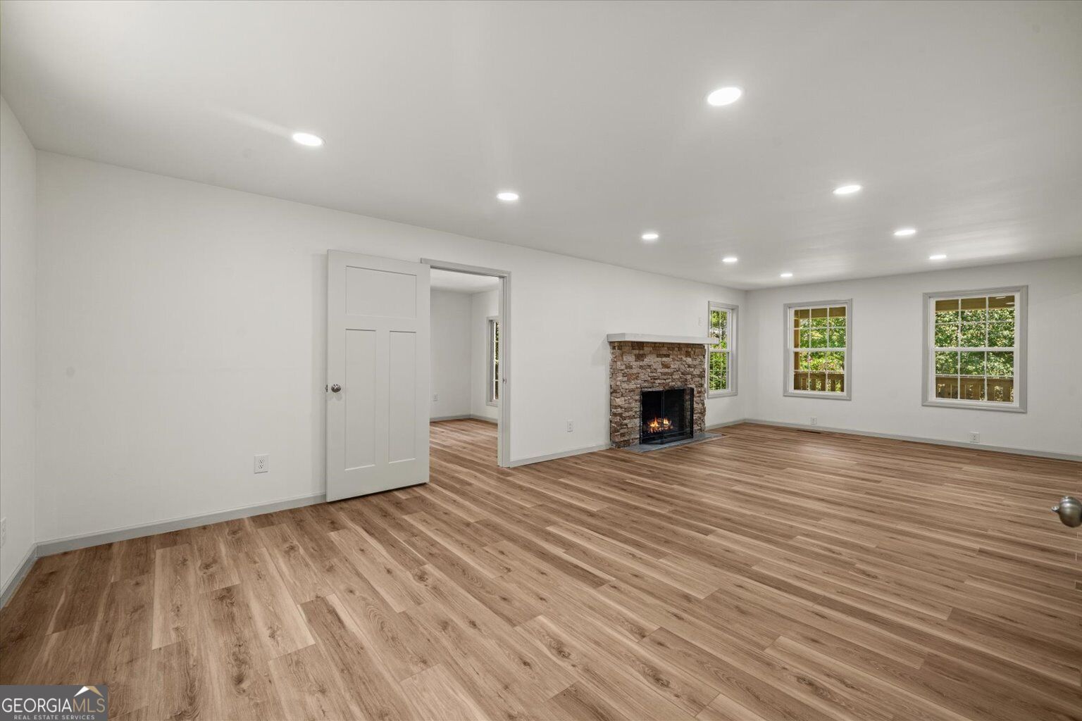 1421 Thrasher Drive Property Photo 24