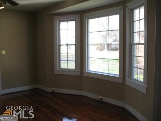 15 Oak Street Ne Property Photo 5