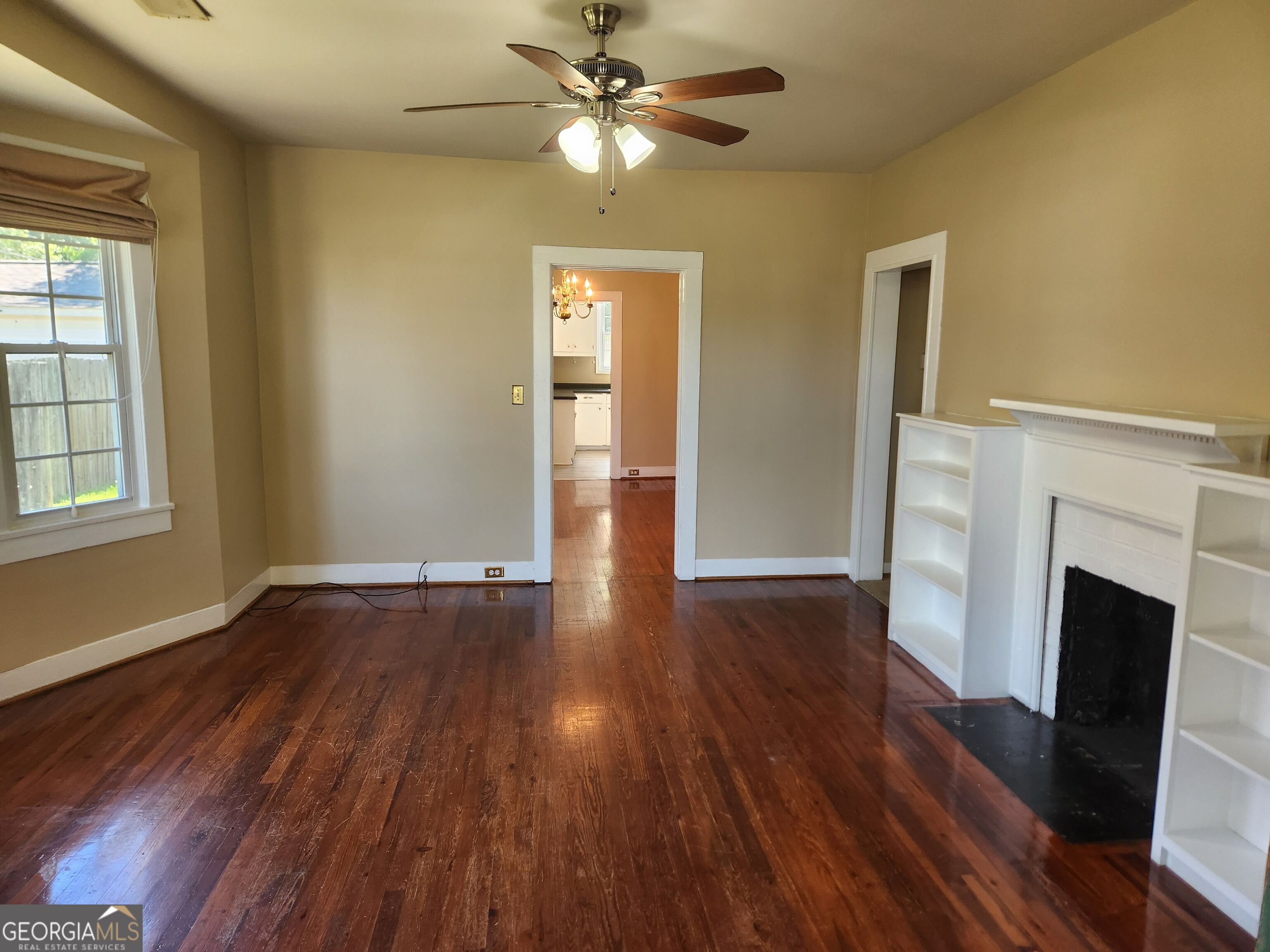 15 Oak Street Ne Property Photo 11
