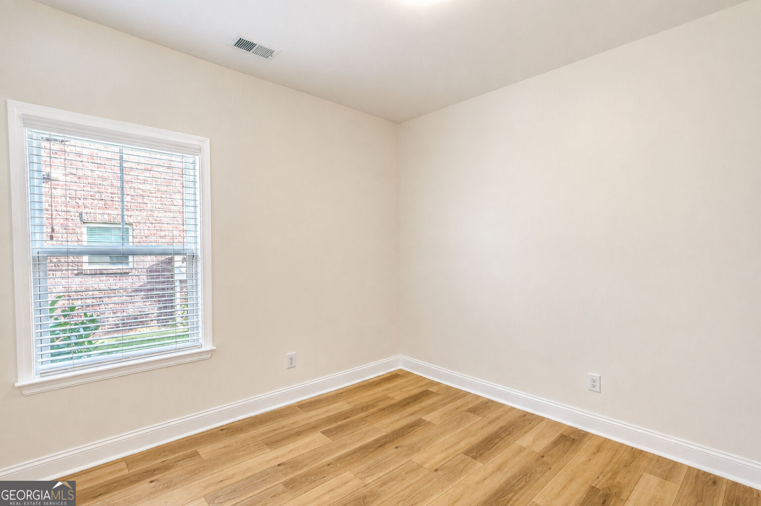 9120 Leverett Circle Property Photo 19