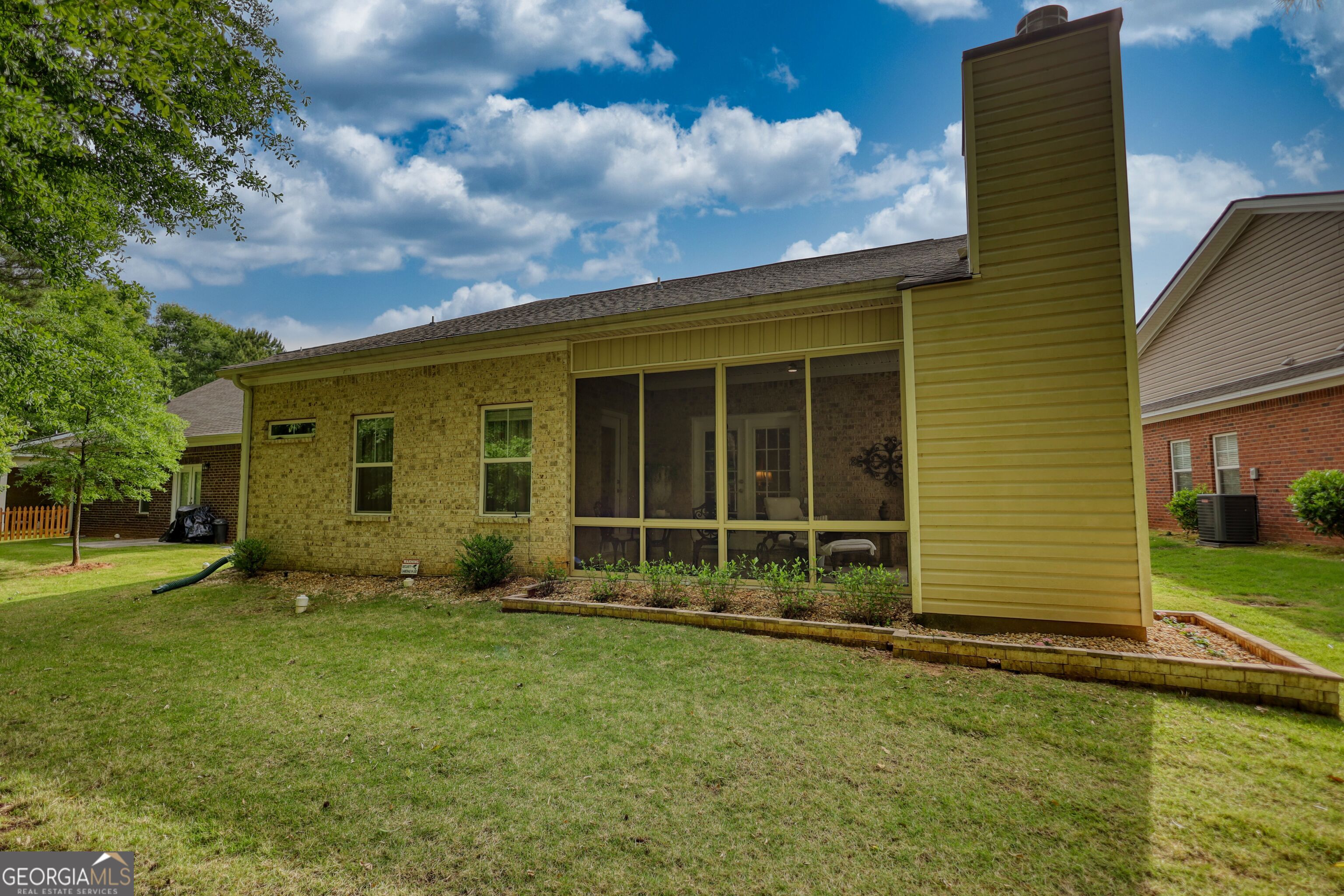 9120 Leverett Circle Property Photo 40