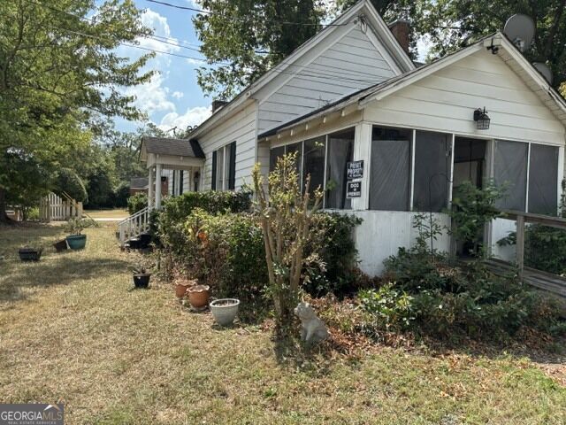 575 N Cherokee Road Property Photo 1