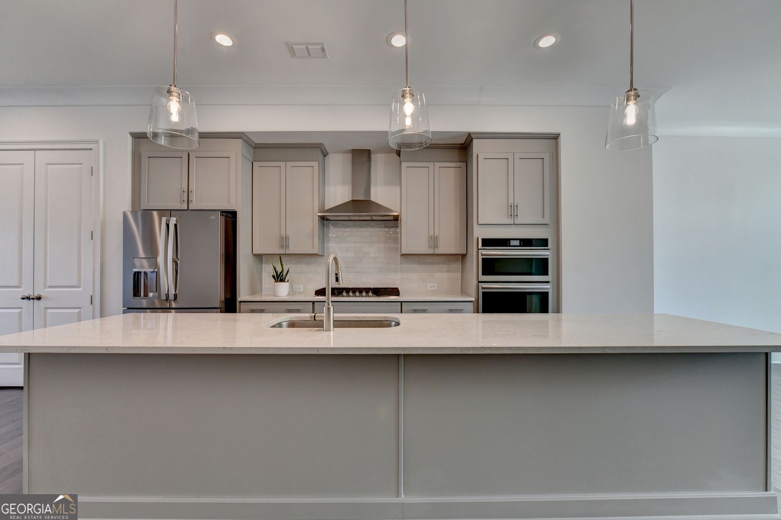 6766 Encore Boulevard Property Photo 16