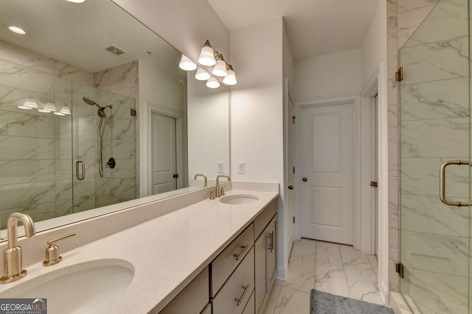 6766 Encore Boulevard Property Photo 29