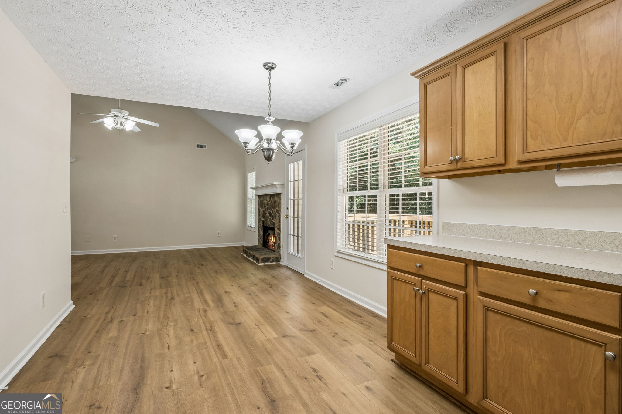 208 Albert Lane Property Photo 25