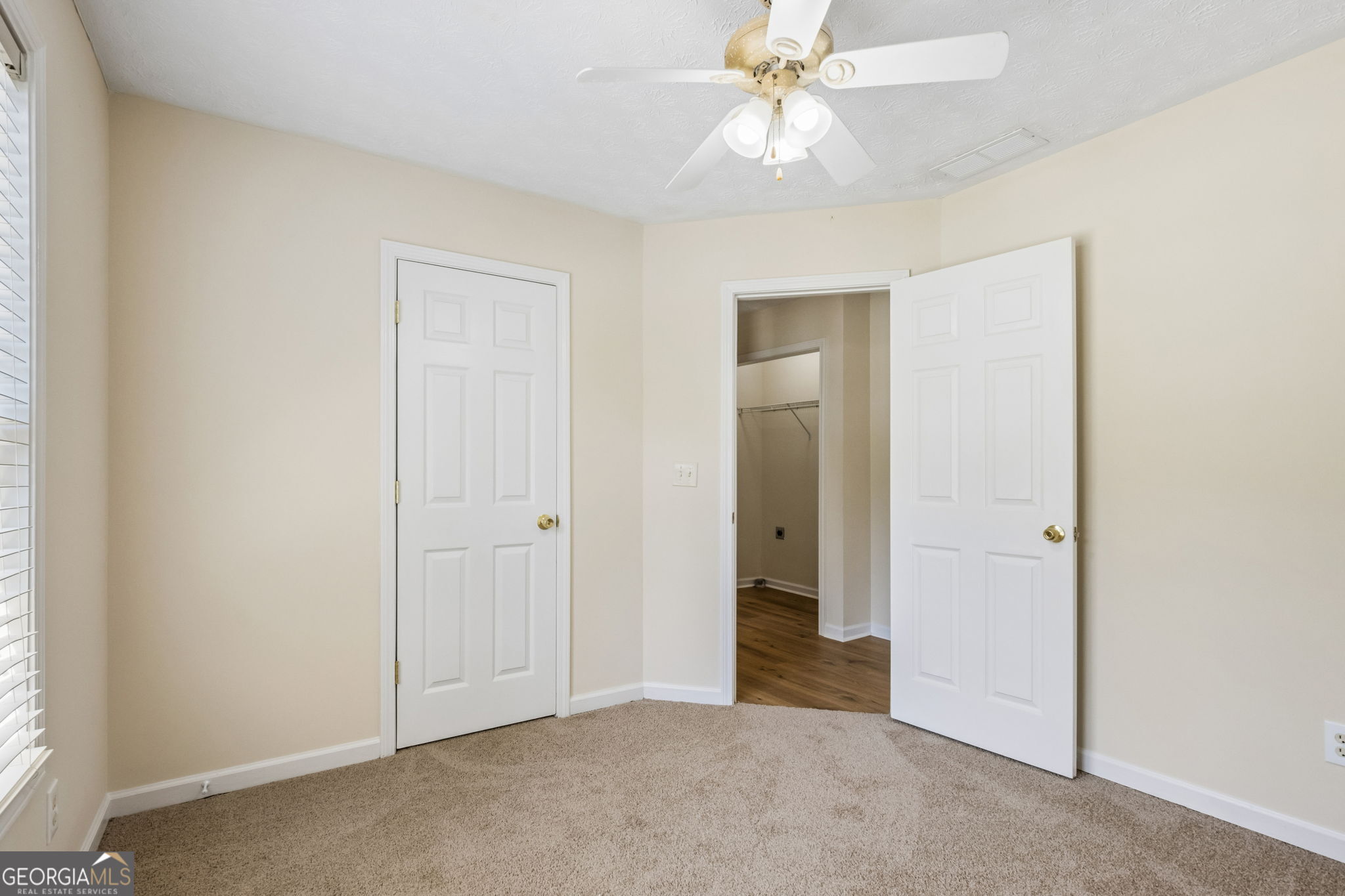 208 Albert Lane Property Photo 38