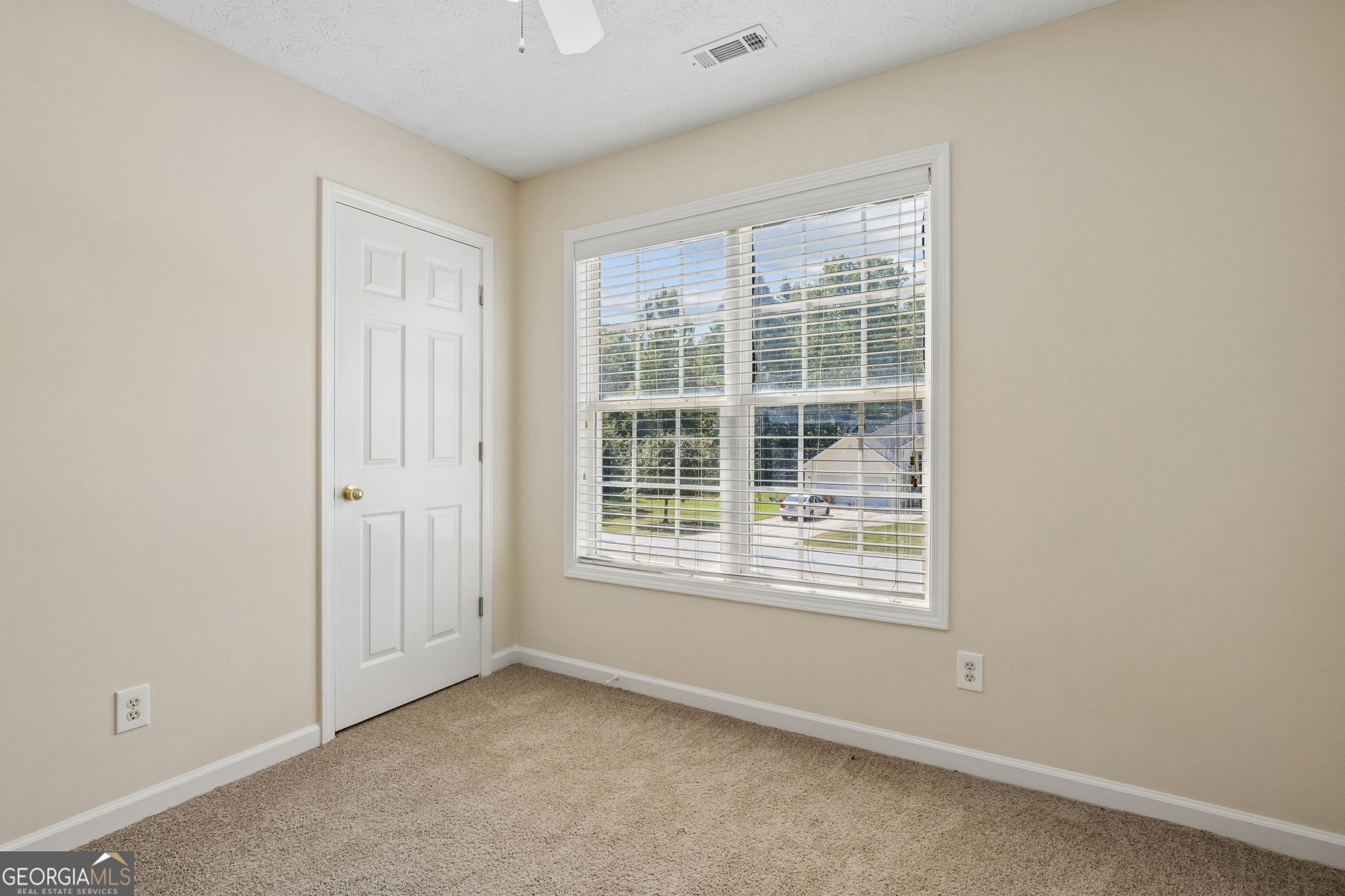 208 Albert Lane Property Photo 41