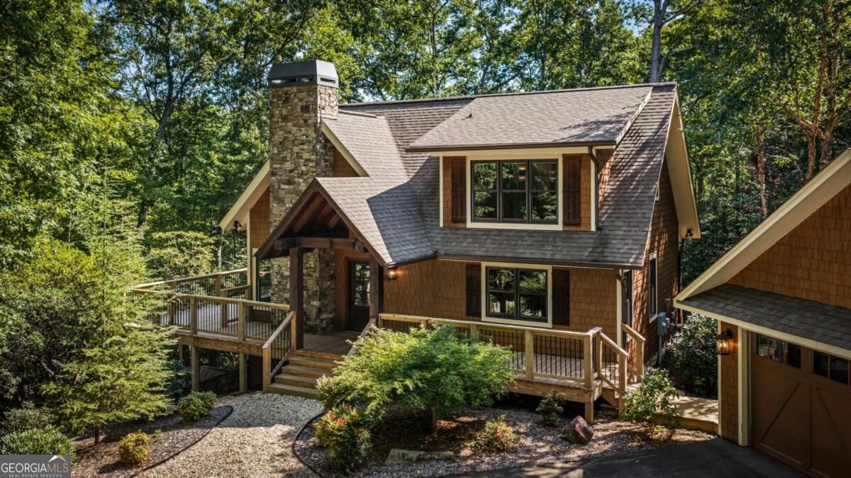 2634 Mountain Tops Road Property Photo 2