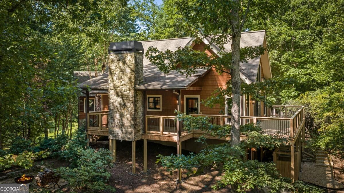 2634 Mountain Tops Road Property Photo 4
