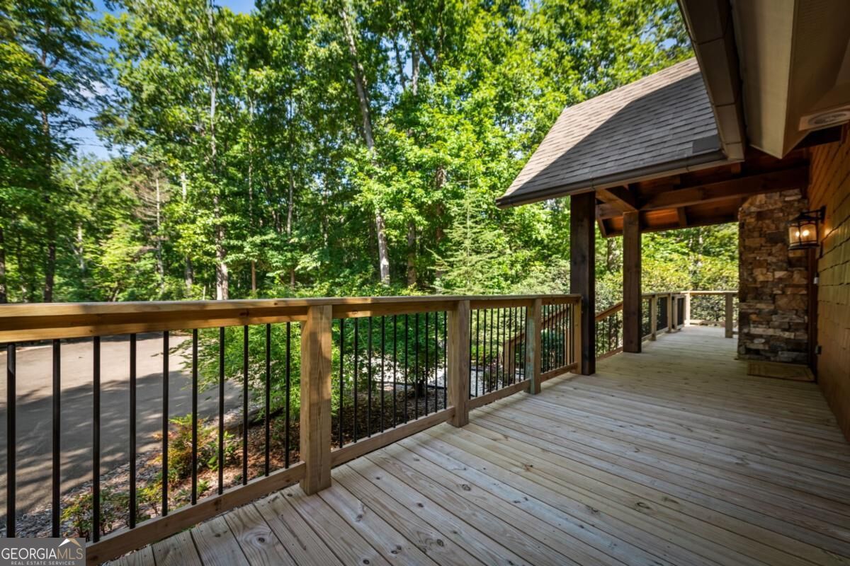 2634 Mountain Tops Road Property Photo 7