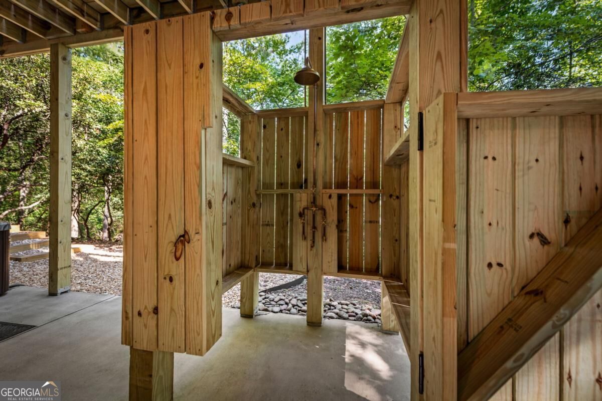 2634 Mountain Tops Road Property Photo 41